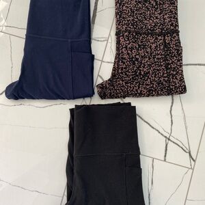 Women’s Athleta Salutation Stash 7/8 Tights Bundle